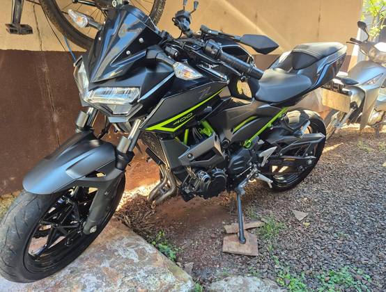 KAWASAKI Z400 